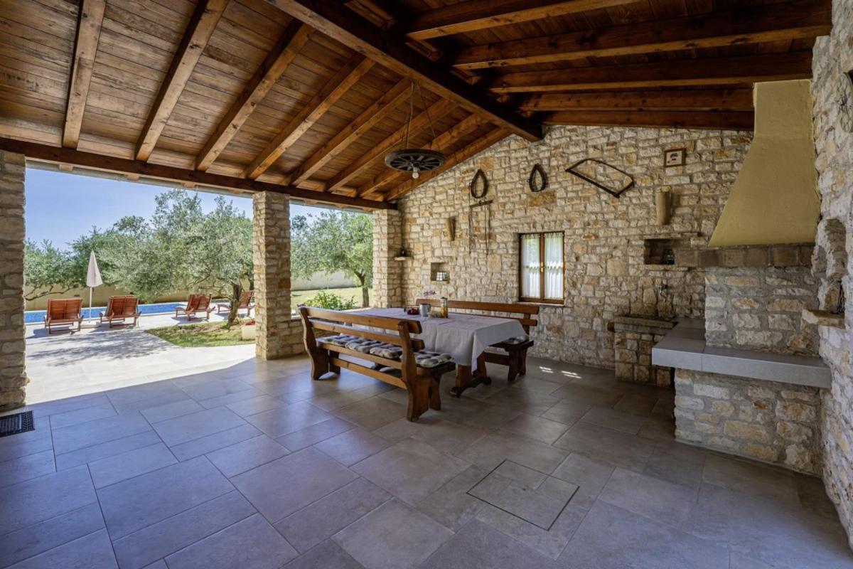 Villa Braidizza In Kavran Крница Екстер'єр фото
